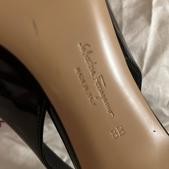 Salvatore Ferragamo Slingback Sandal Black Patent Heels with Gold buckle Size 38 - Picture 12 of 15